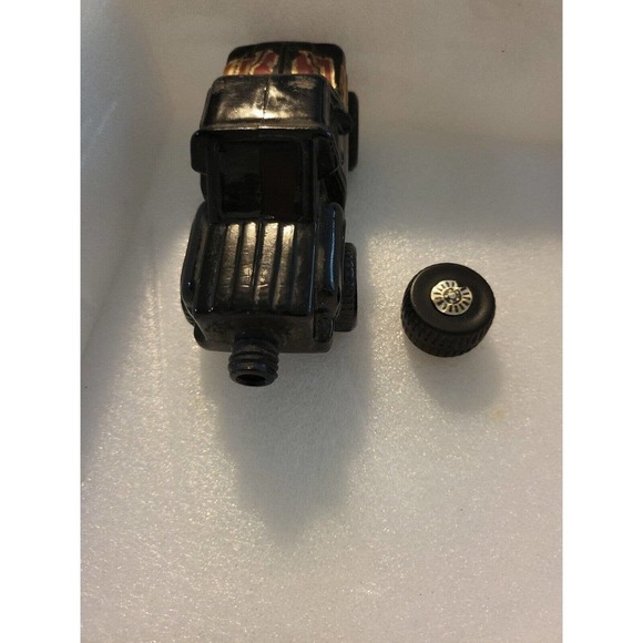 Vintage Avon Four Wheel Drive Decanter Collectible - Wild Country Aftershave - Picture 7 of 7